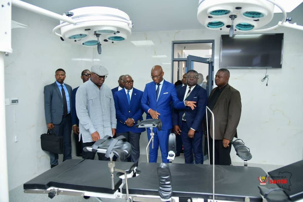 Bloc Opératoire de Haute Technologie